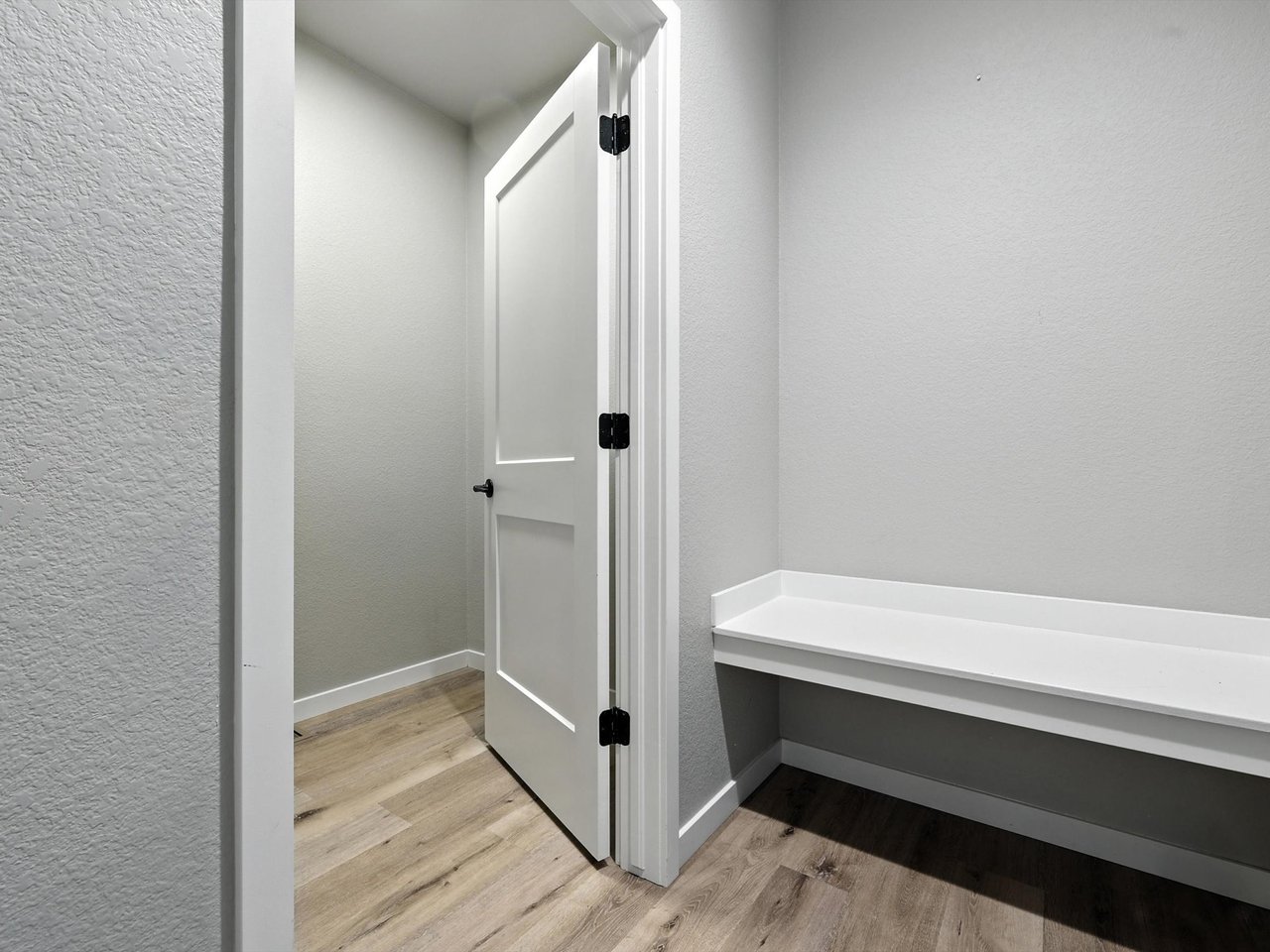 411 Indian Grass Street