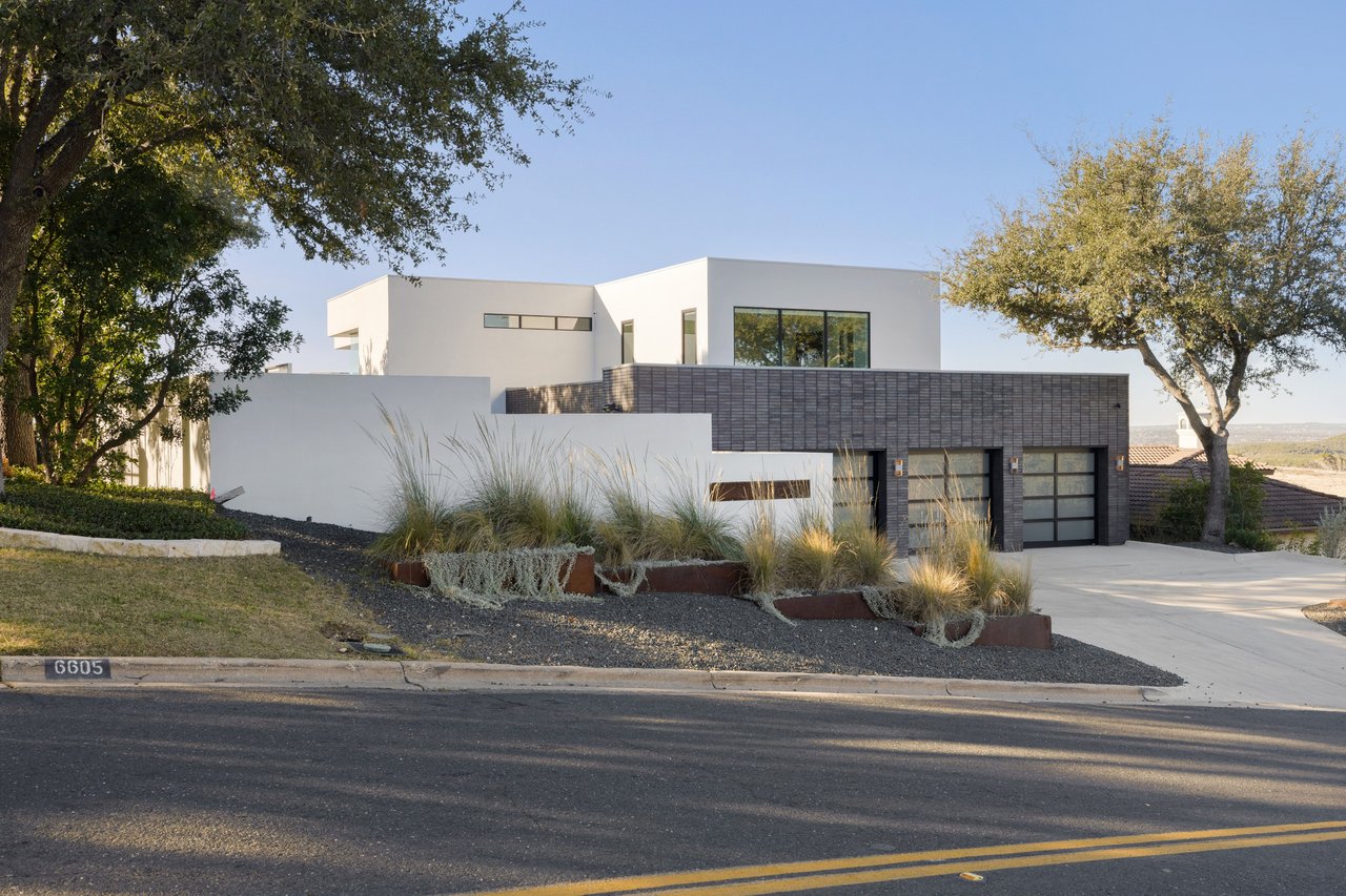 Christie's Masterpiece Living