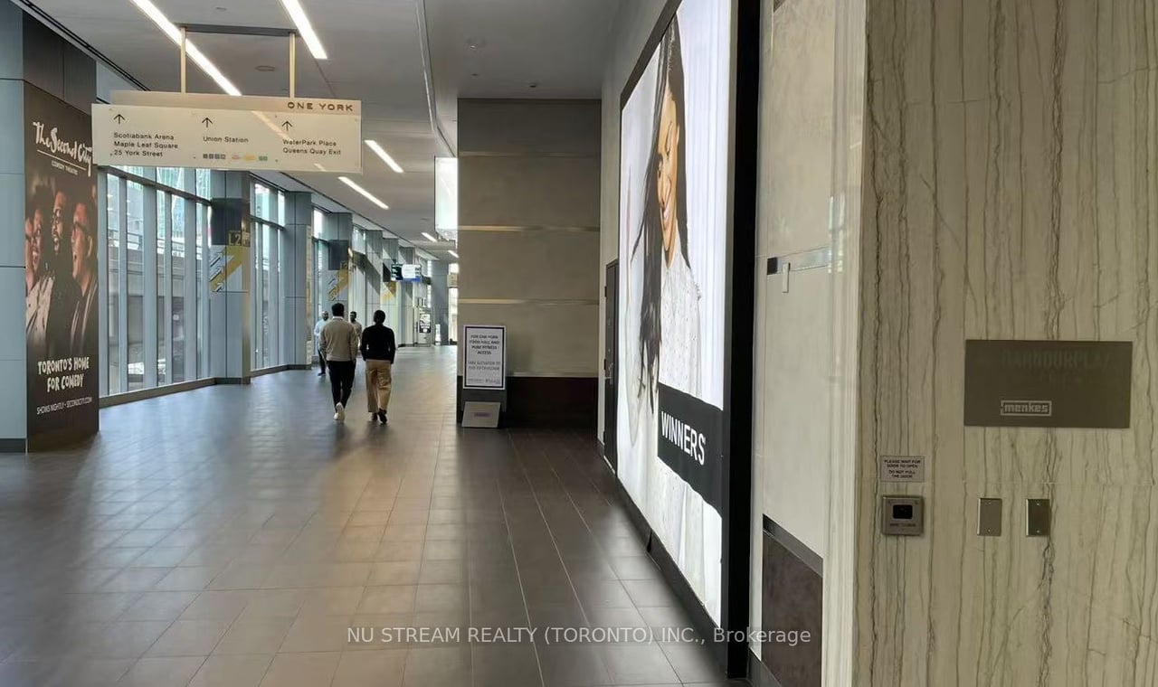 ICONIC PENTHOUSE AT 100 HARBOUR ST 