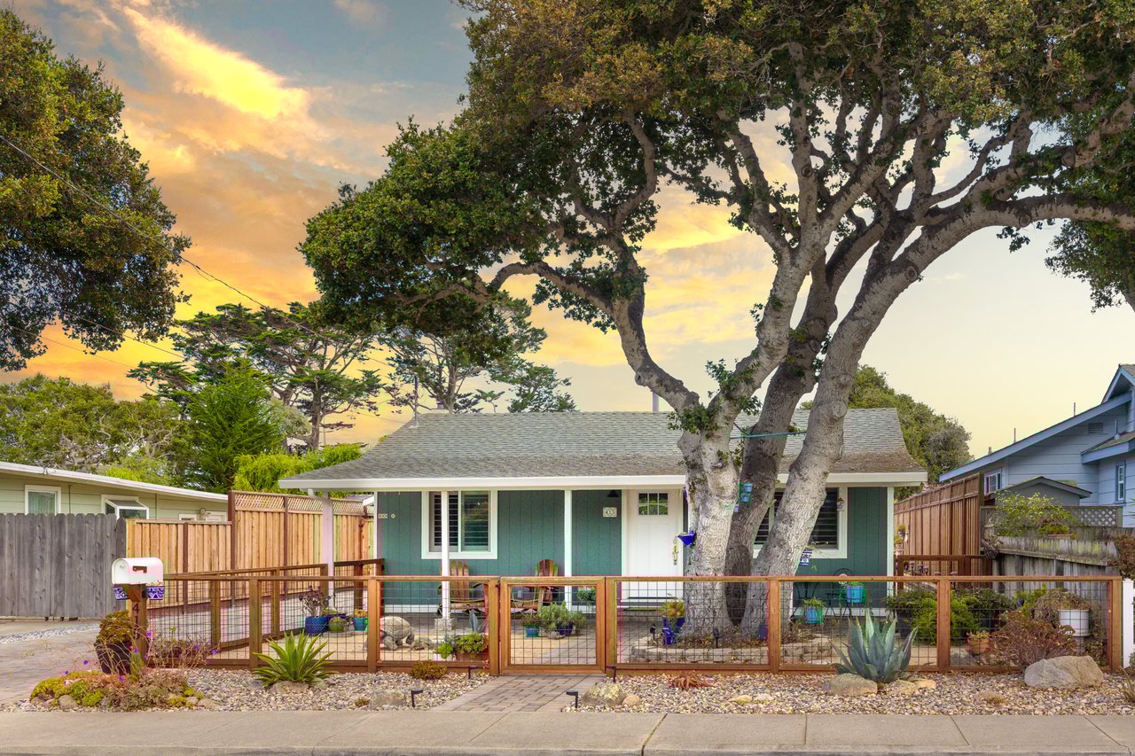 Monterey California homes and neighborhoods where homeowners are preparing to sell