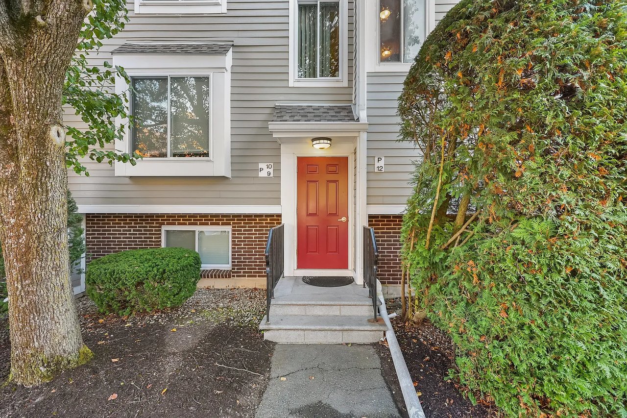 71 Aiken Street APT P12