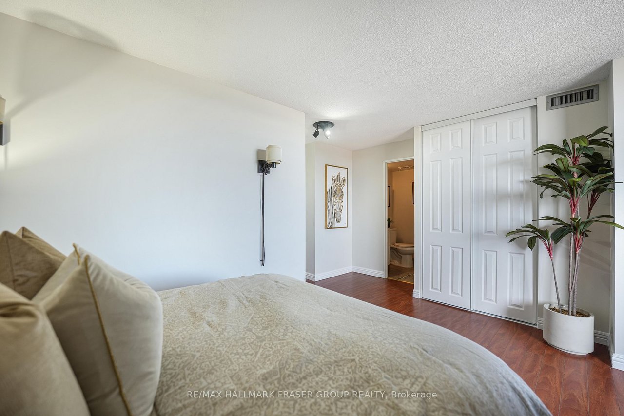 3845 Lake Shore Boulevard W #1111