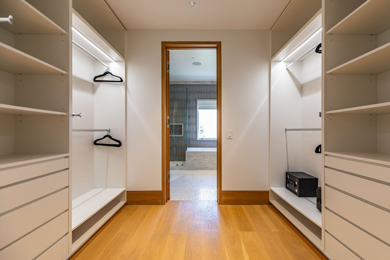 618 N Beverly Dr, Beverly Hills 