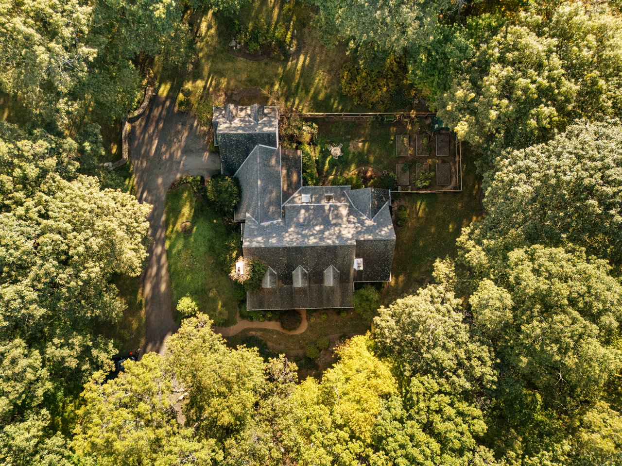 24 Twin Fawn Lane
