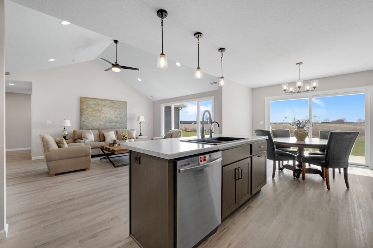 1016 Bryce Cir
