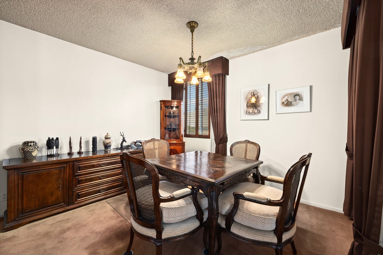 7309 Franklin Avenue, No. 304