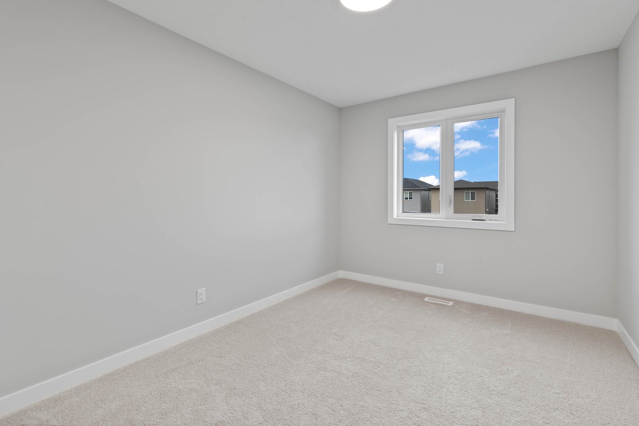 199 Belvedere Crescent SE