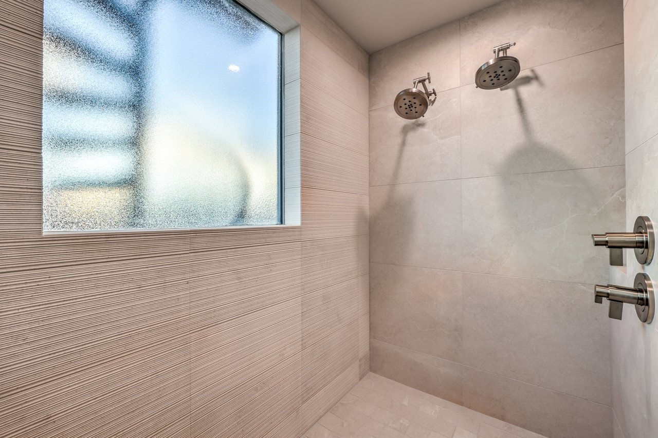 4077 Heron Fairway Dr