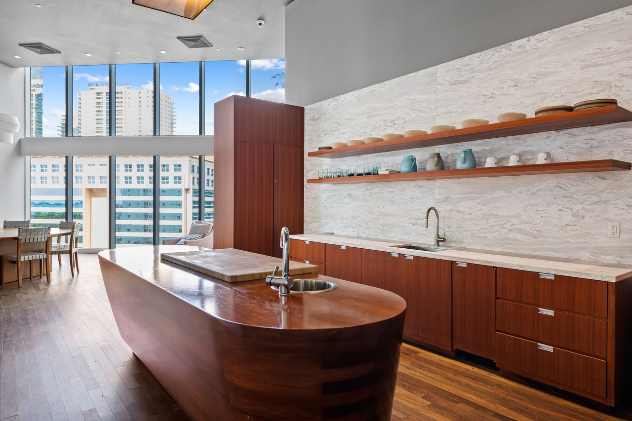 Brickell House #3200