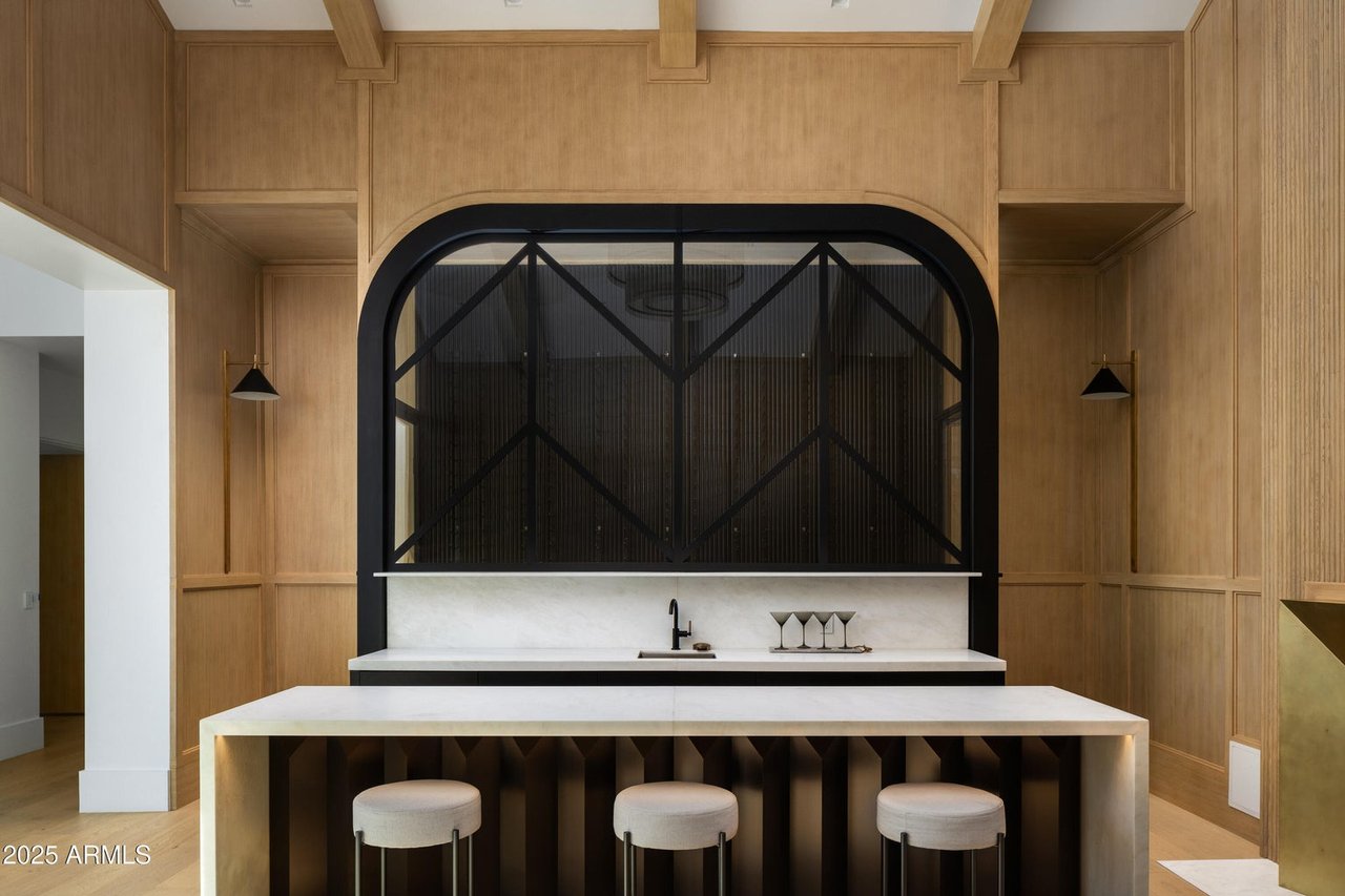 5636 E CABALLO Drive