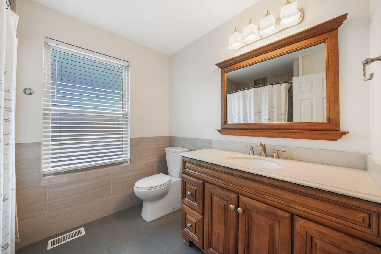 8577 Autumn Gold Cir