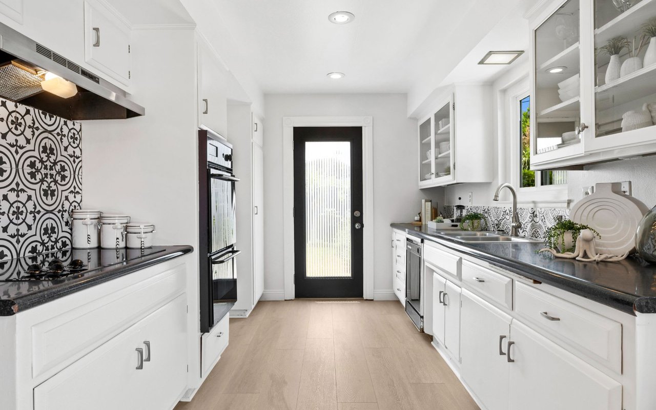 16641 Nile Circle