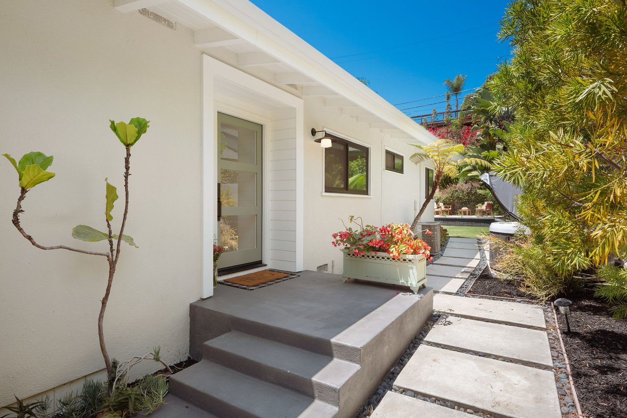 8231 W 83rd Street