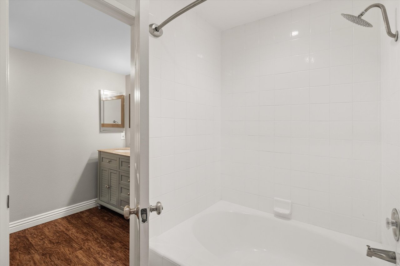 12321 Ocean Park Blvd #14