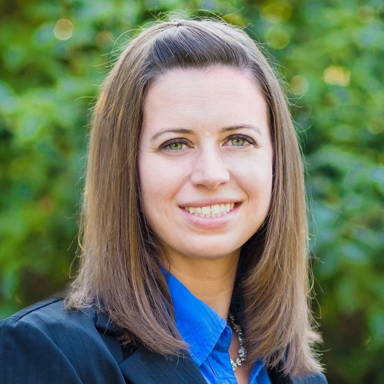 Andrea Yakobe Troy, MI Real Estate Agent Headshot
