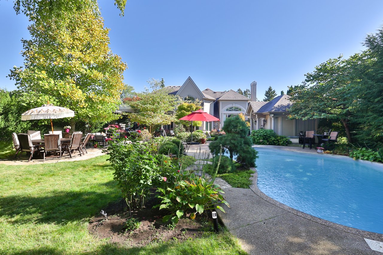 342 Pomona Avenue, Burlington