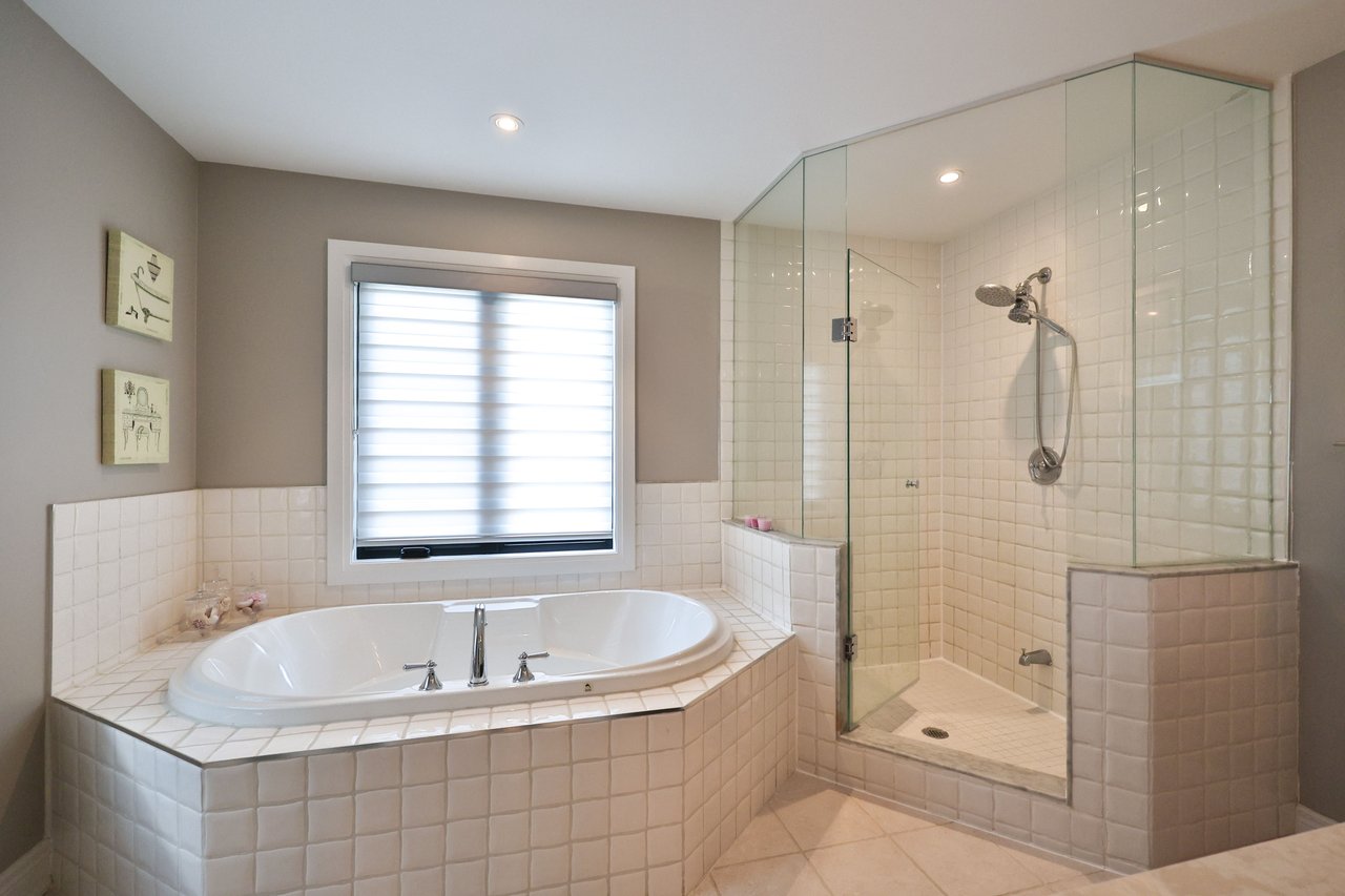 469 Stratford Road, Oakville