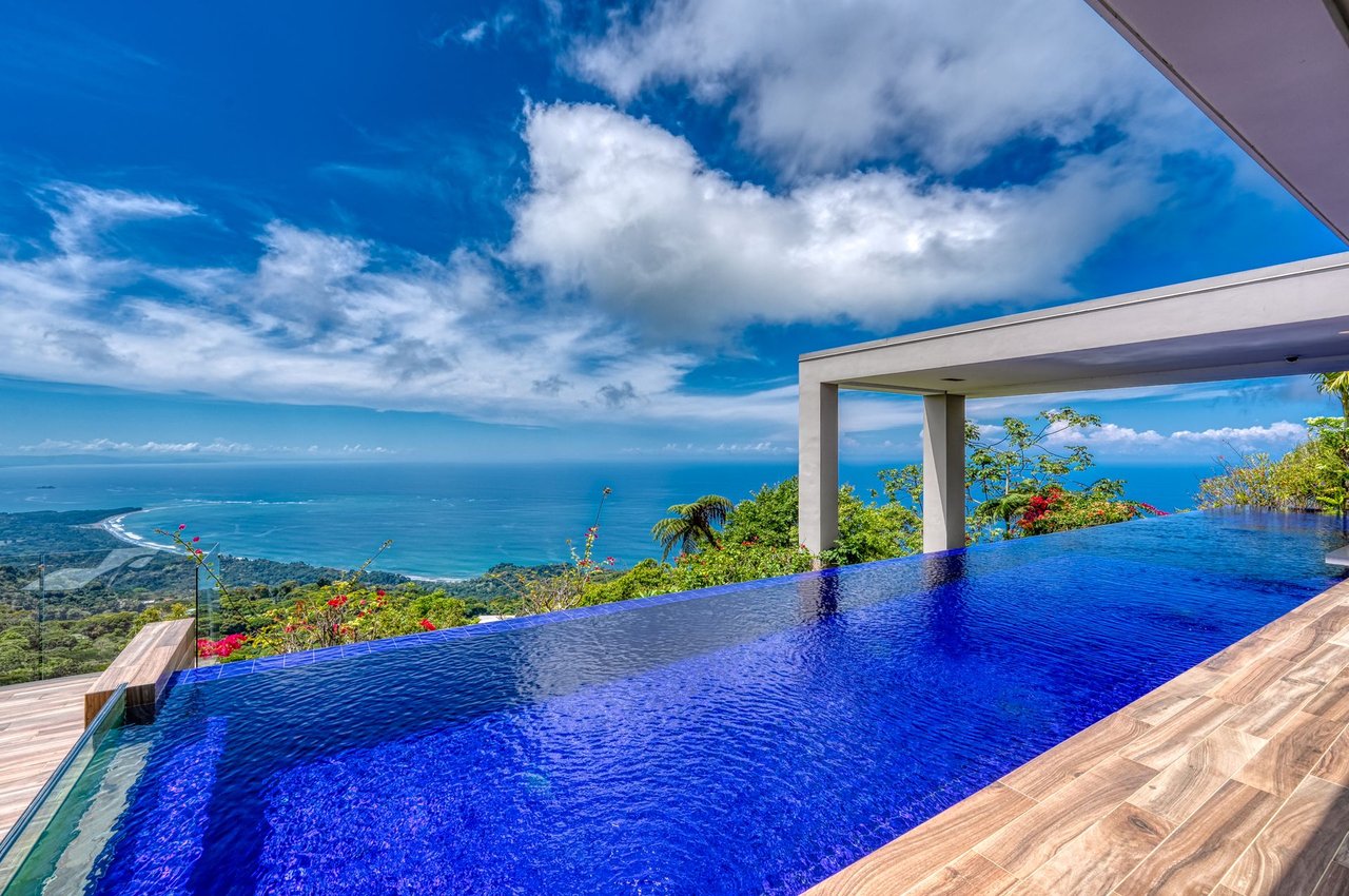 Chateau Montage: A Luxurious Oasis in Costa Rica's Natural Paradise