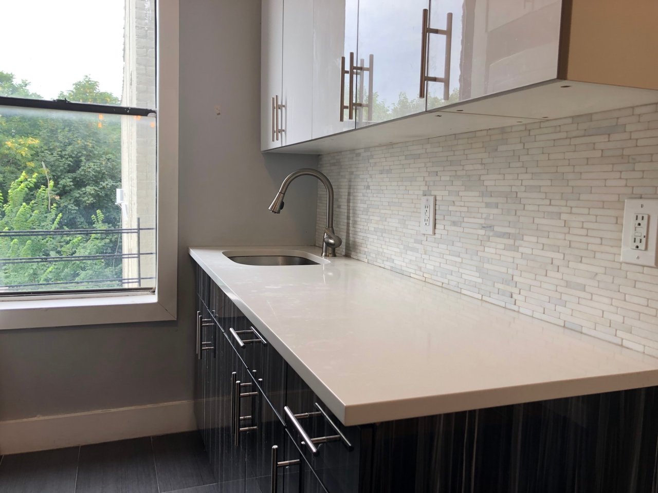 1045 Sterling Place Unit: 4A