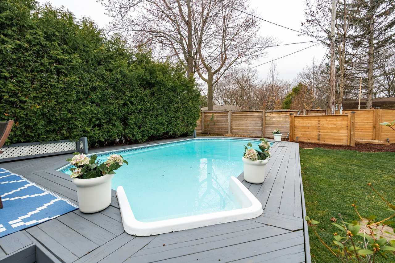 Central Oakville Bungalow