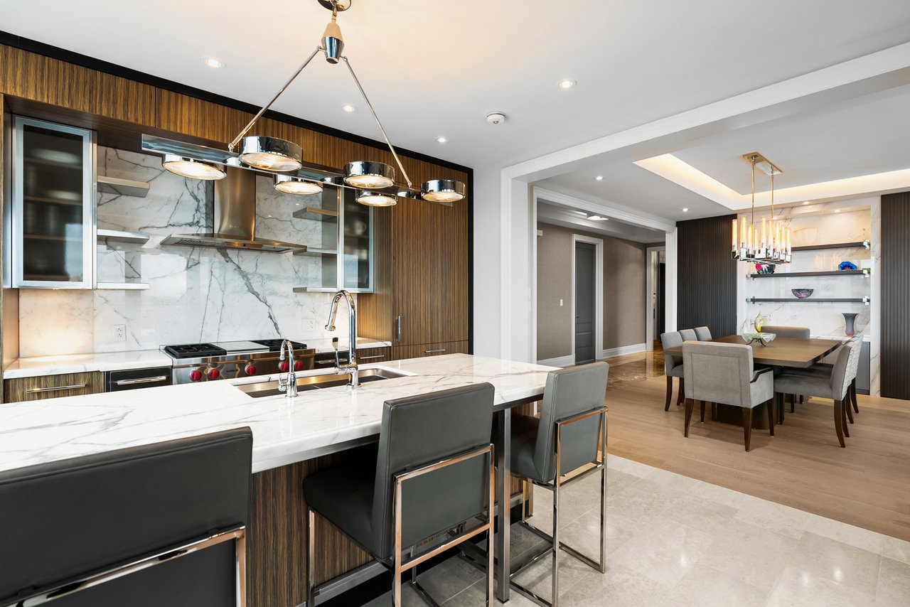 Four Seasons Private Residences