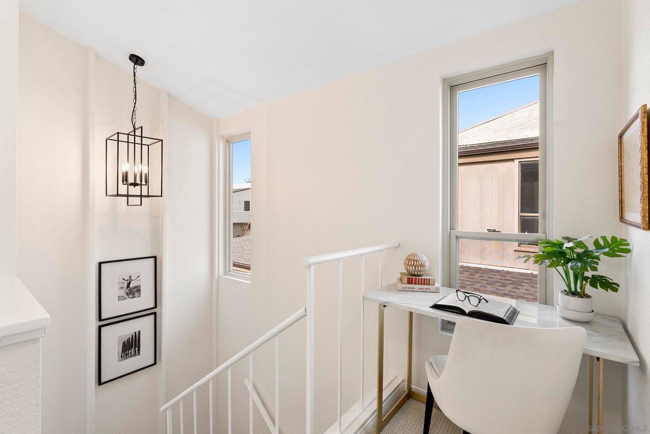 8871 Caminito Primavera, La Jolla, CA 92037