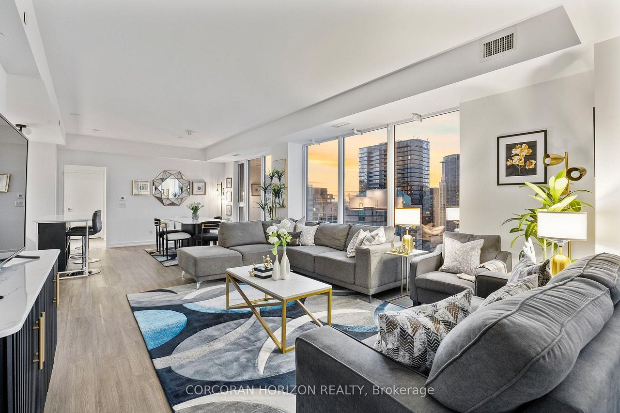 DOWNTOWN MODERN CHARM