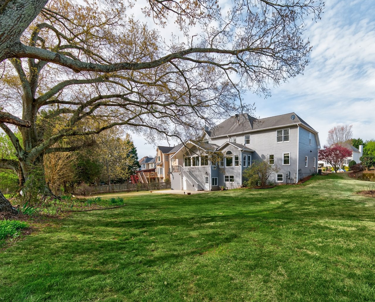 555 Hembree Grove Ovrlk