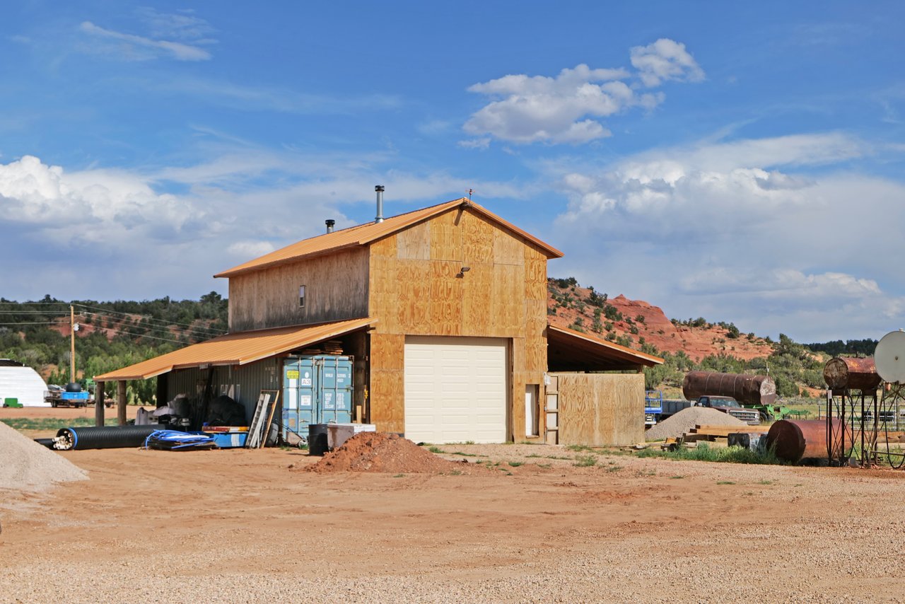 7395 N Johnson Canyon