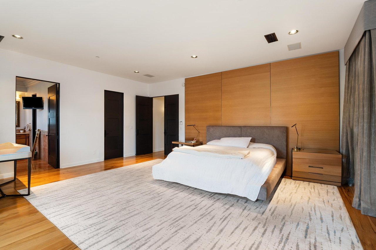 327 22nd St, Santa Monica