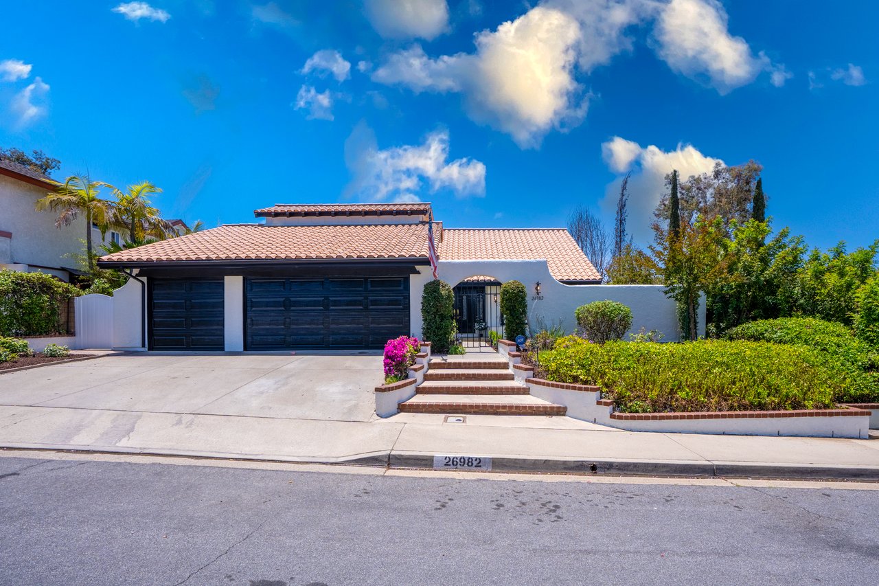 26982 Pueblonuevo Dr, Mission Viejo 92691	