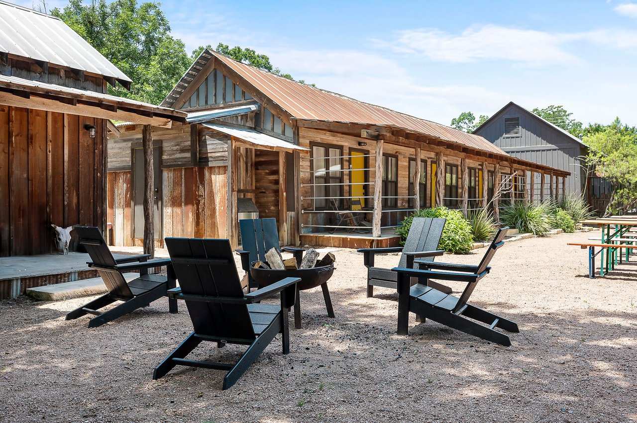 CAMP COMFORT