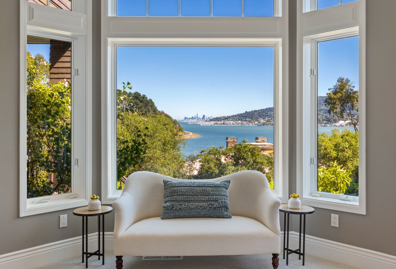 62 De Silva Island Drive Mill Valley