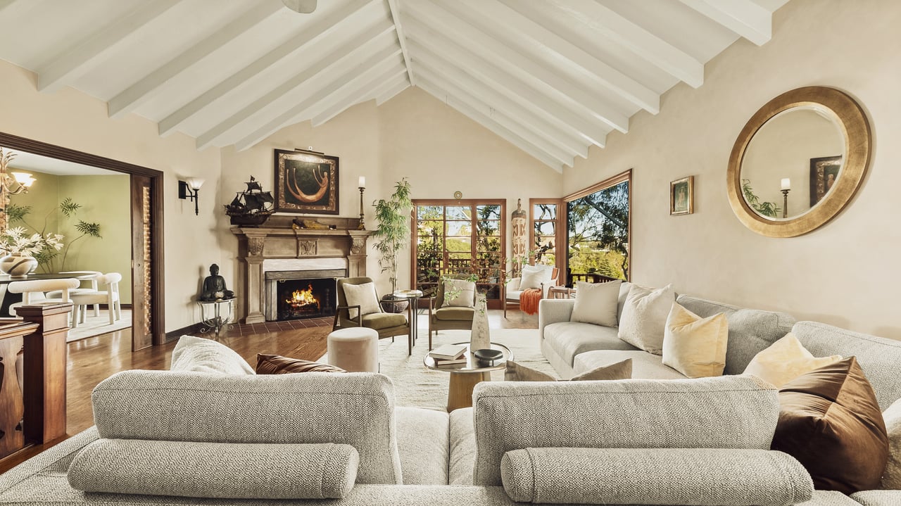 2882 Belden Dr, hollywood hills