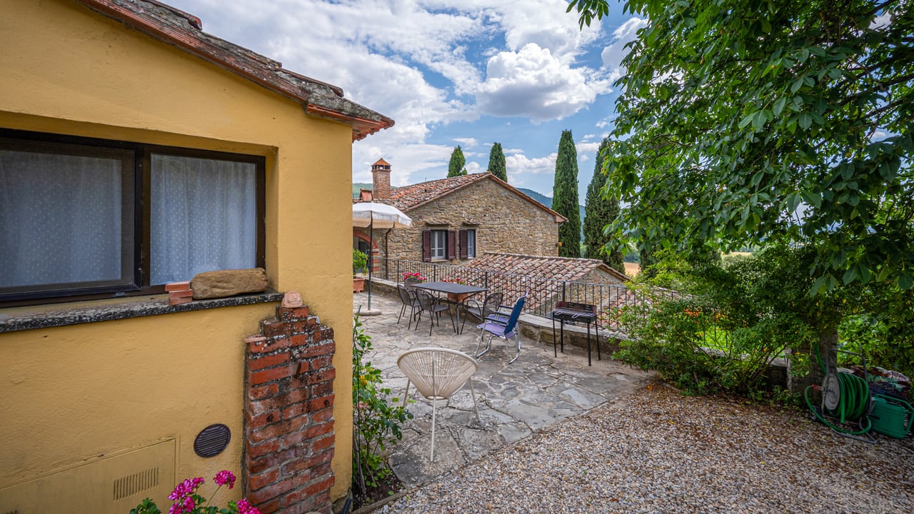 CASALE DELLA VALLATA