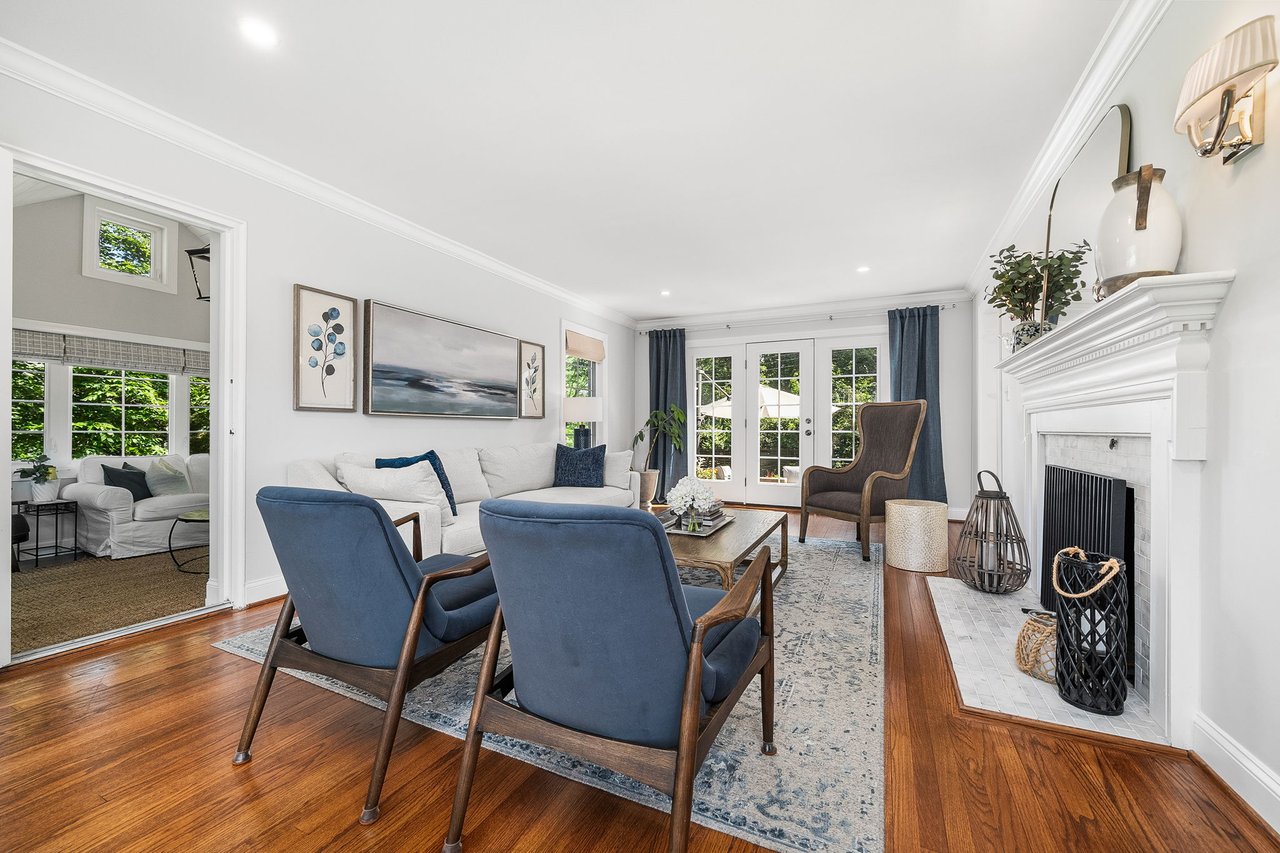 1138 Cameron Rd