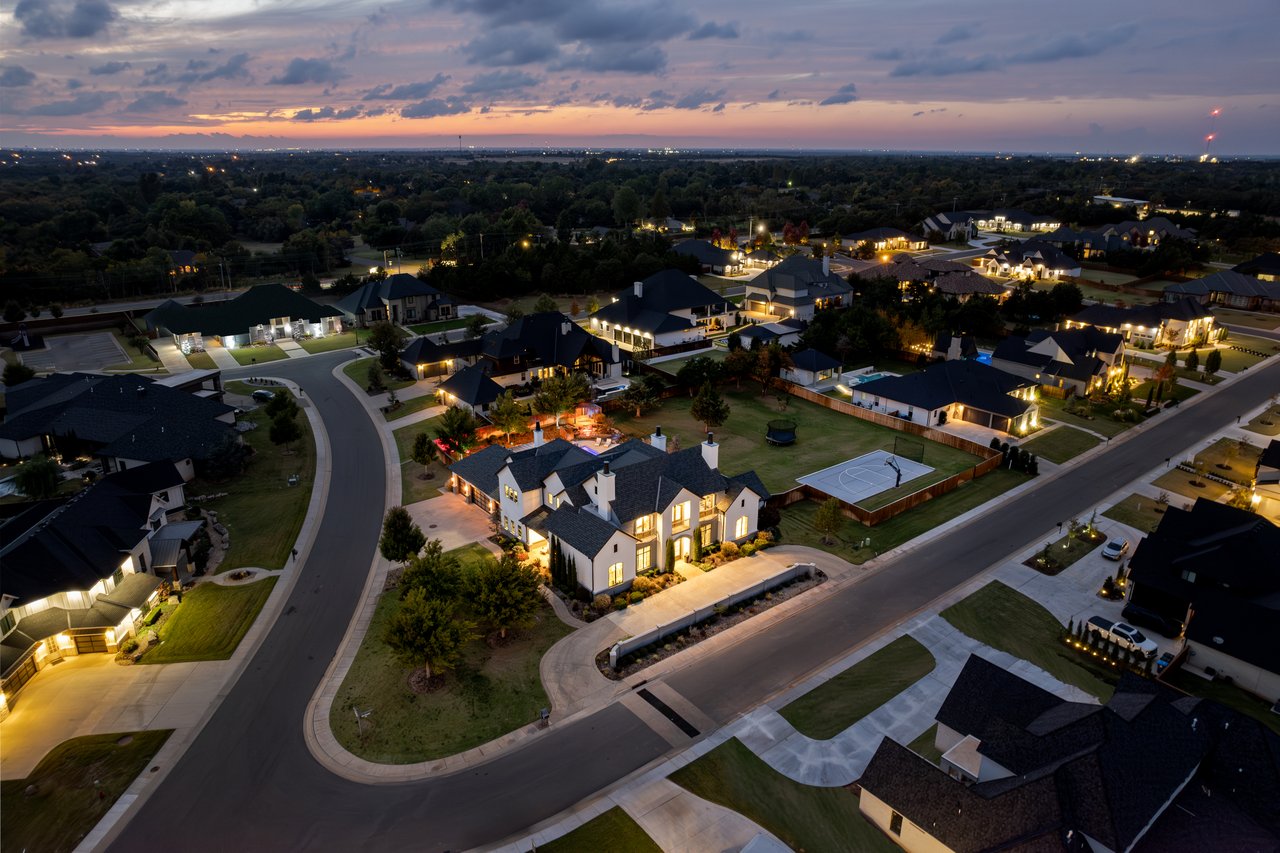 Luxury Living in Edmond, Now Offered at $2.39M | 5001 Water Oak Way