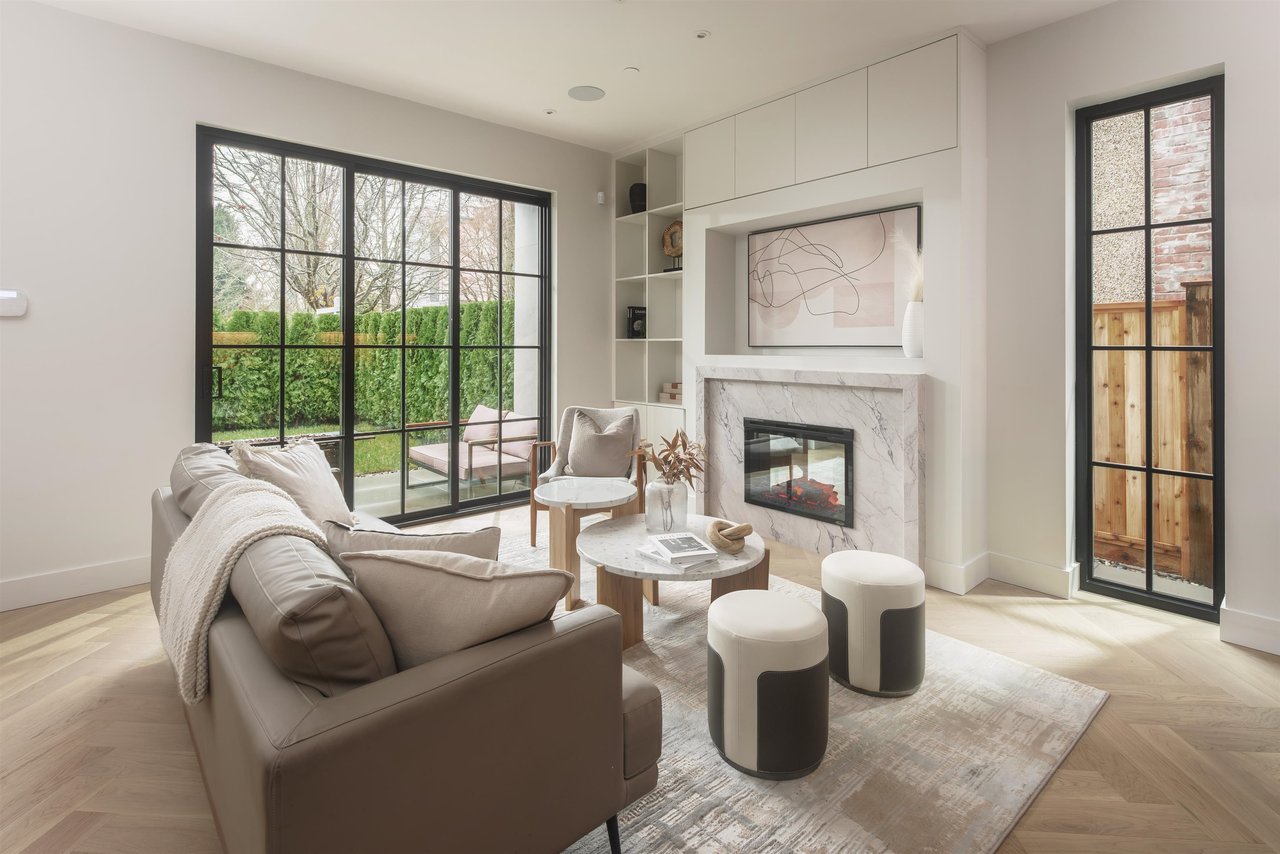 1-240 E 37th Avenue, Vancouver