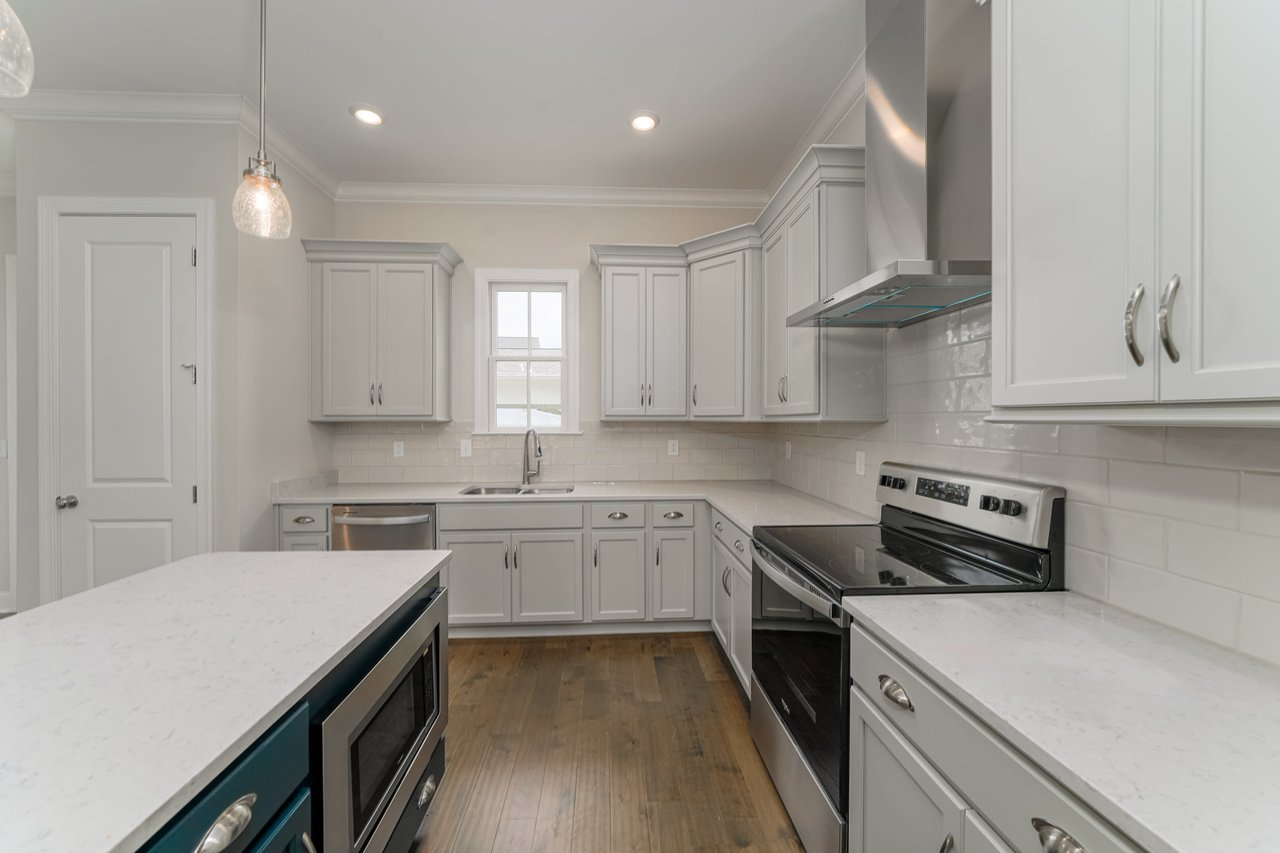 Luxury Living in the Village of Providence!! New/Never Been lived in!