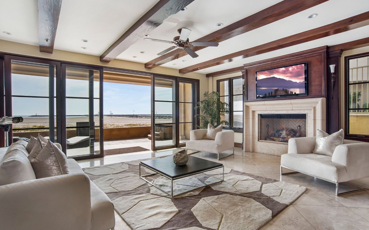 6209 Ocean Frnt