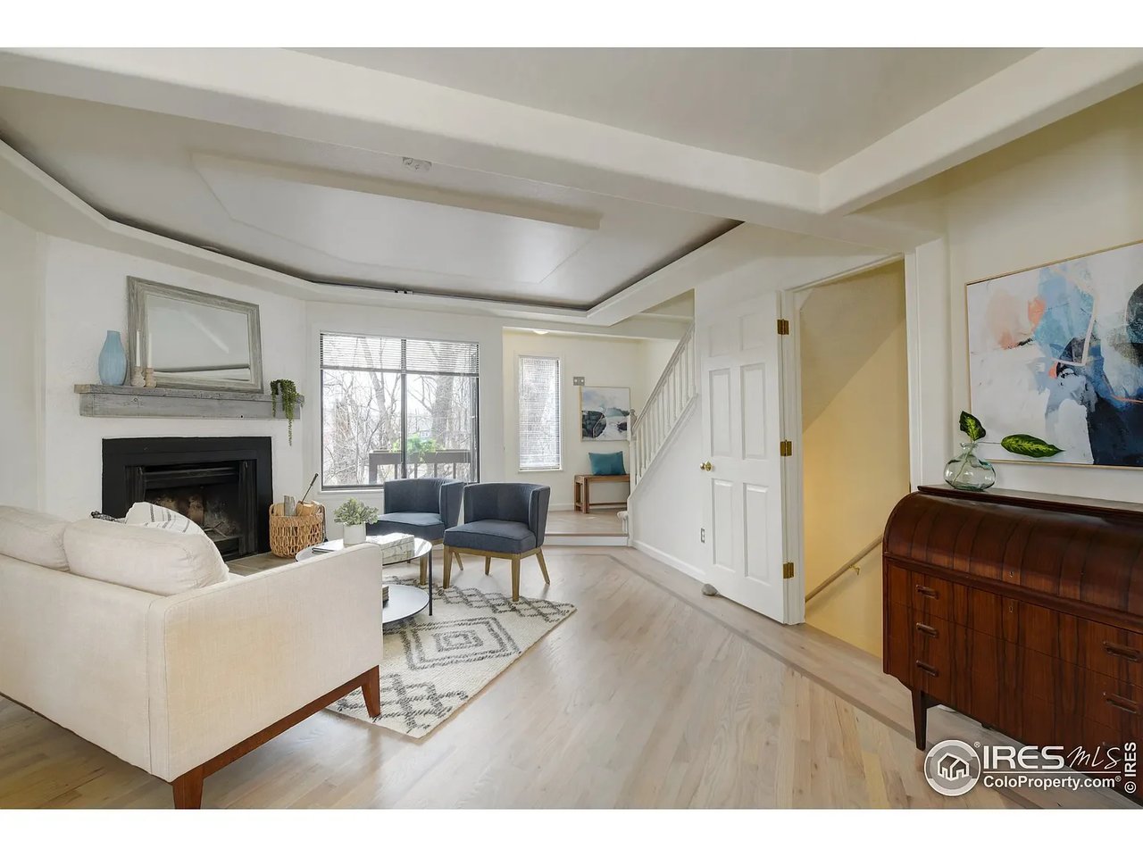 2909 Shady Holw E