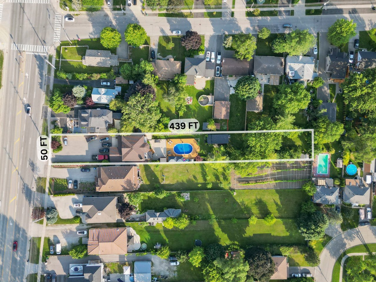 1414 Cawthra Rd