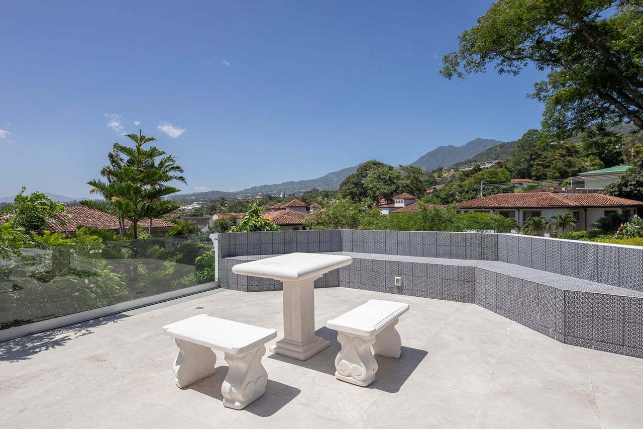 Panoramic Mediterranean Villa, Escazu, San Jose