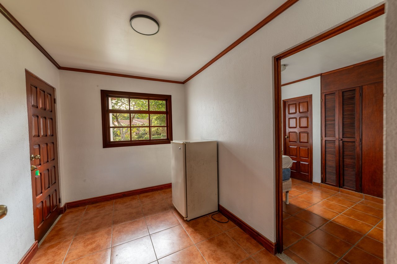 Private Gated Guest House Estate, Escazu, San Jose