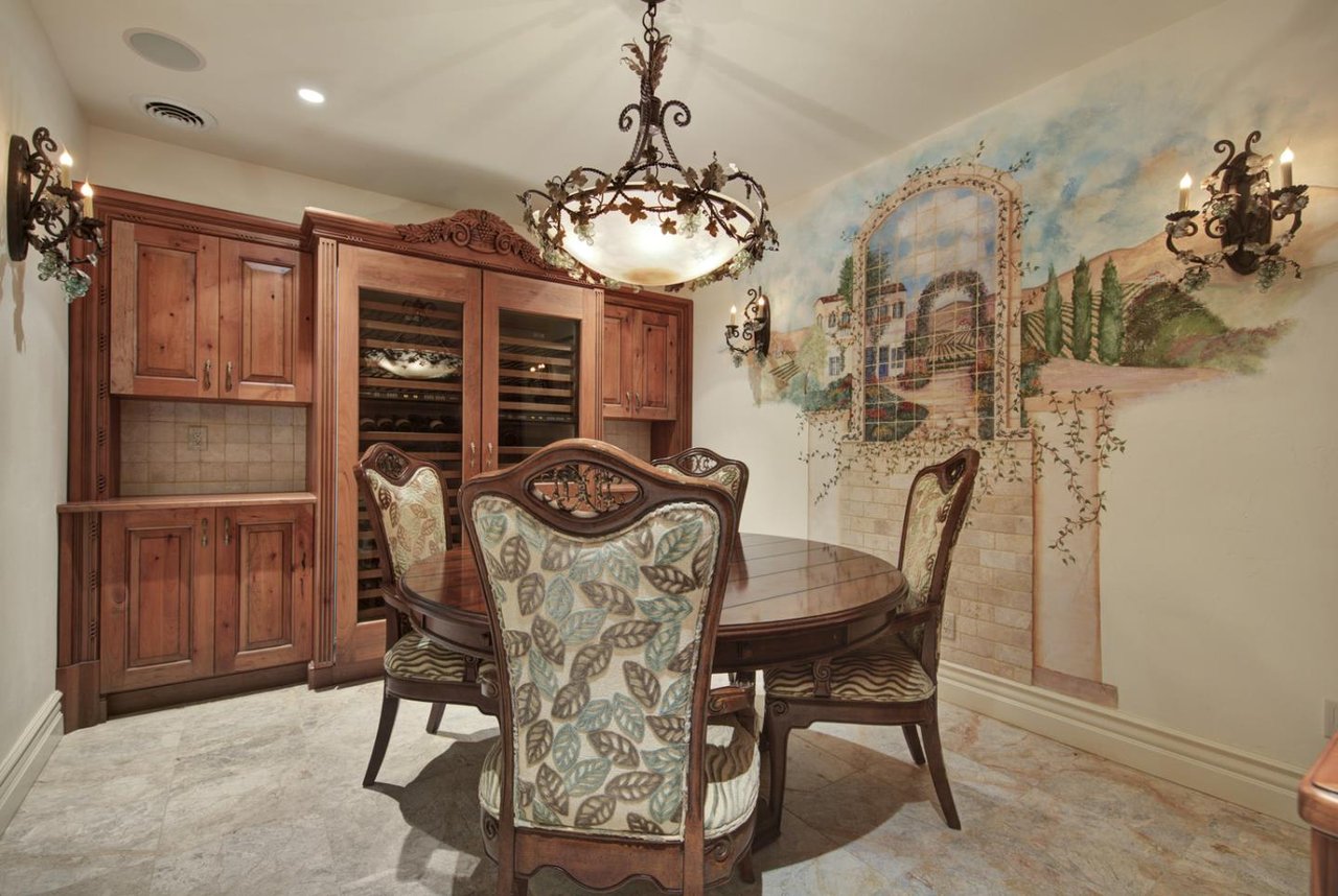 3108 Flavin LN