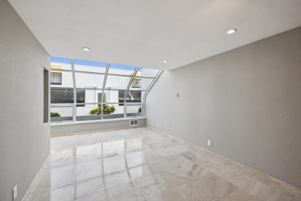 1018 Lido Lane