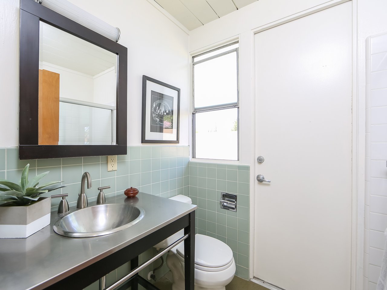 EICHLER Home For Lease In Orange....The ONLY One