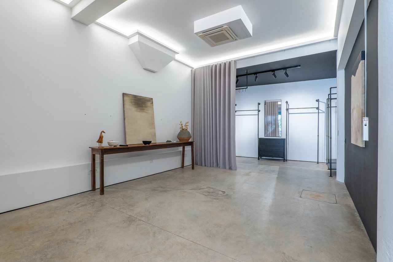 Versatile Loft-Style Living + Office Space in Porto’s Vibrant Art District