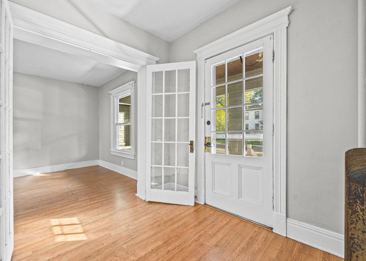 194-196 Pulteney St Geneva NY | 2-Unit Duplex for Sale