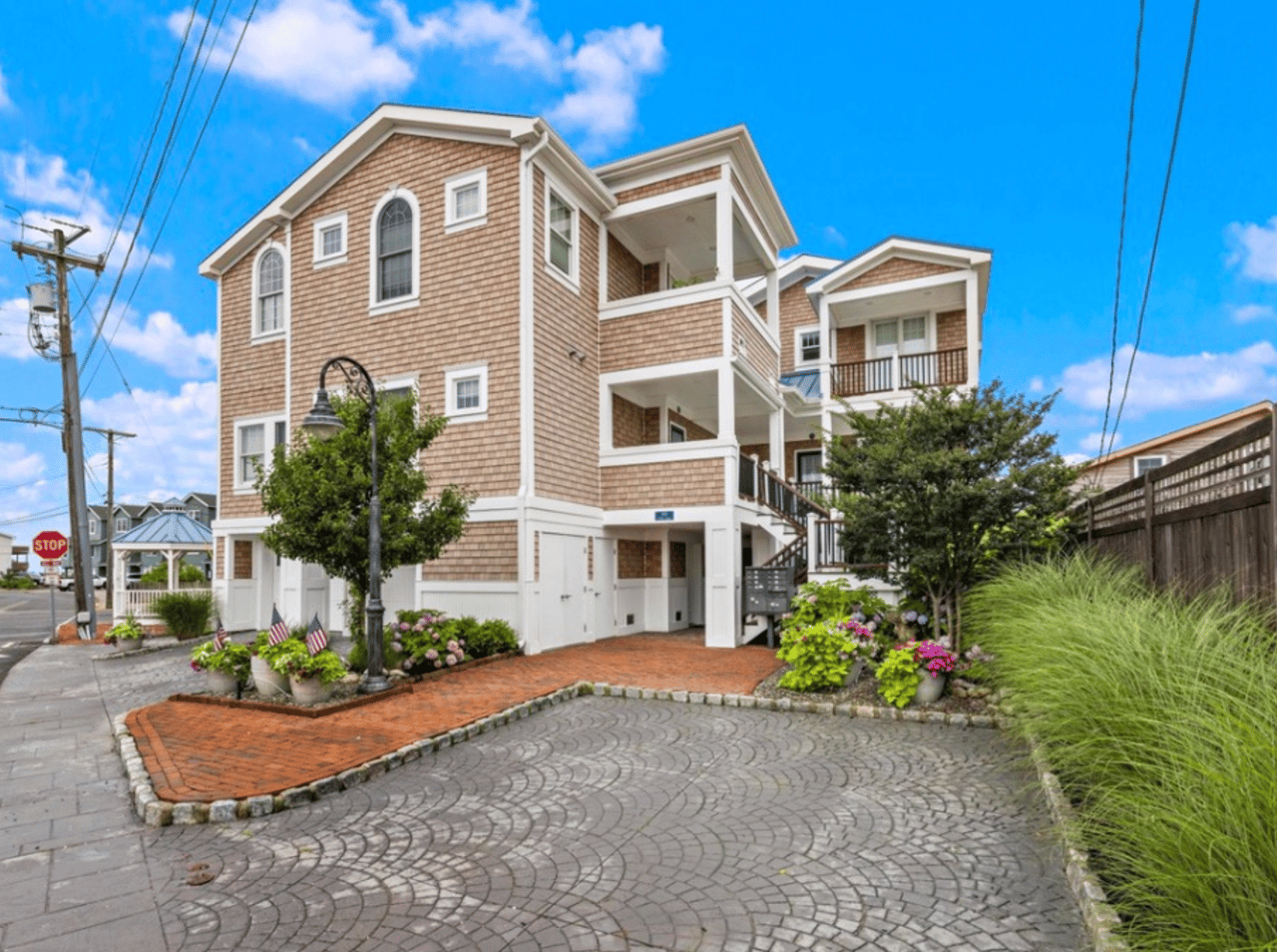 100 N. West Ave #7B, Beach Haven